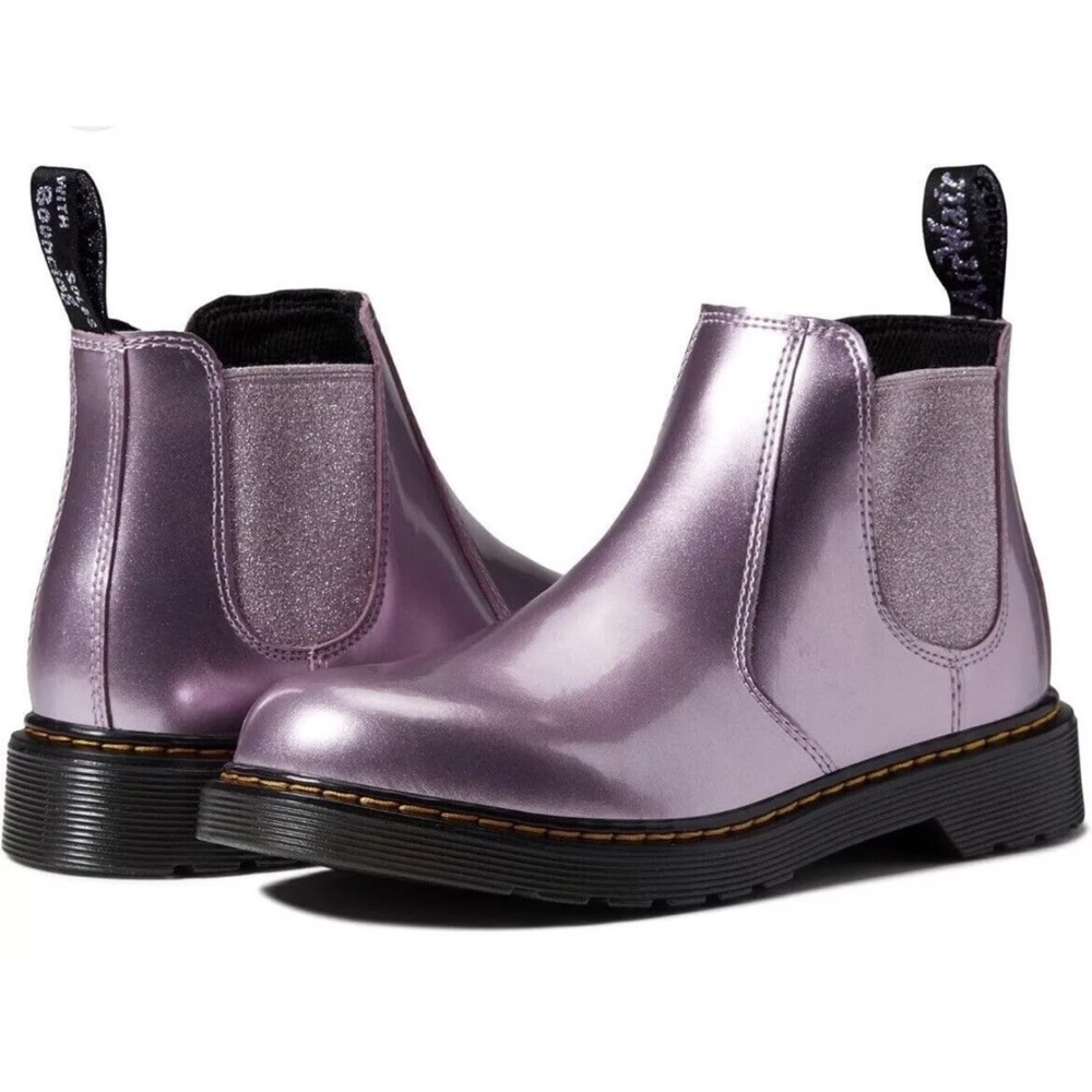 Dr. Martens Chelsea Boots- Youth/Adalt